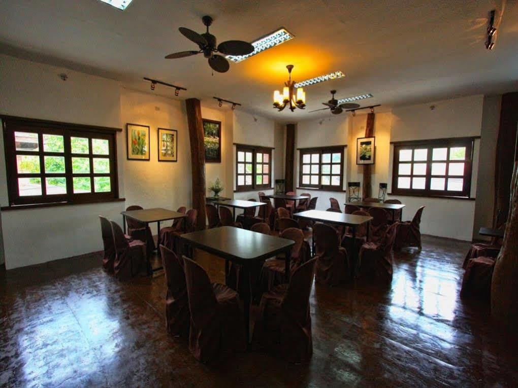 Travelbee Heritage Inn Dapitan Buitenkant foto